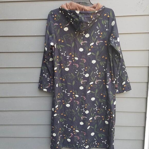 Izuria Black Floral Maxi Coat with Fuzzy Lining size XL - Picture 4 of 9